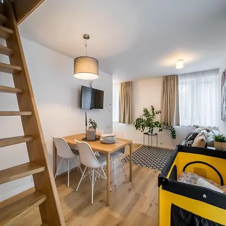 Apartamento Rákosárna Suites&apartments