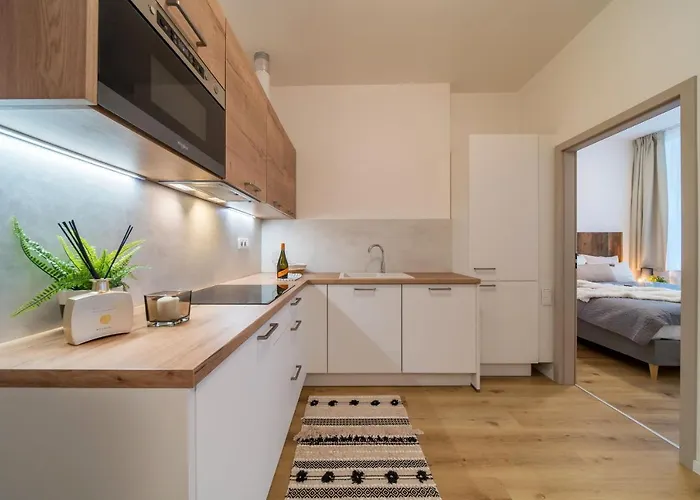 Rakosarna & Apartment *