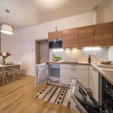 Rakosarna & * Špindlerŭv Mlýn