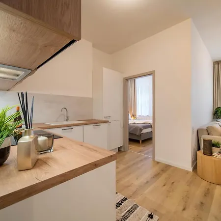 Rakosarna & 公寓 *